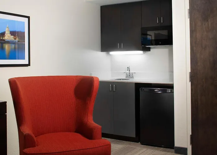 Hampton Inn Charleston-Southridge