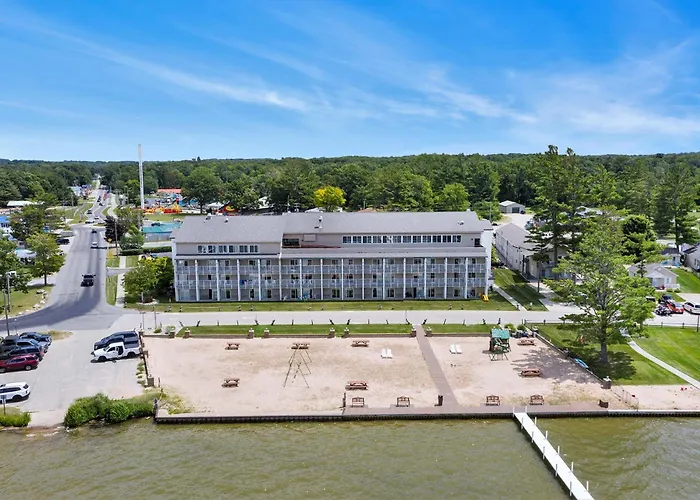 Dunes Waterfront Resort