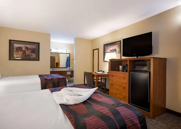 Best Western Plains Motel Wall