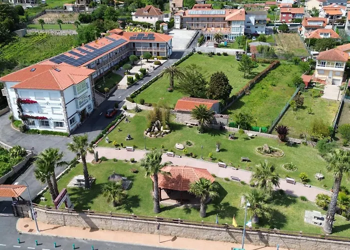 Aparthotel Villa Cabicastro Portonovo