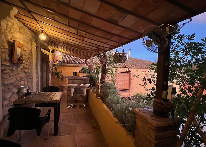 Les Vinyes Alojamiento Rural Boutique&SPA Vilardida