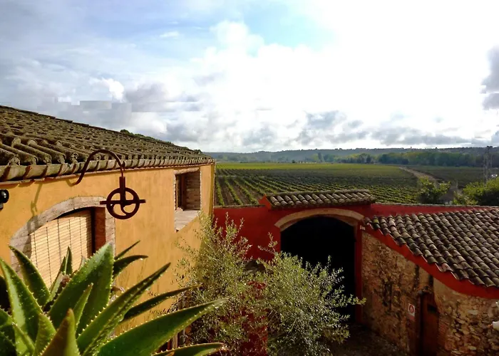 Les Vinyes Alojamiento Rural Boutique&SPA