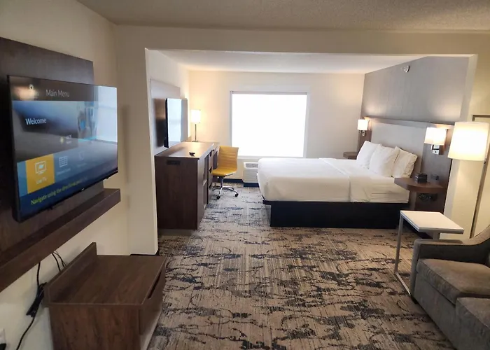 La Quinta By Wyndham Milwaukee Sw New Berlin