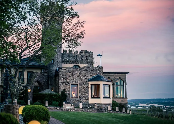 Relais&Châteaux Hotel Burg Schwarzenstein