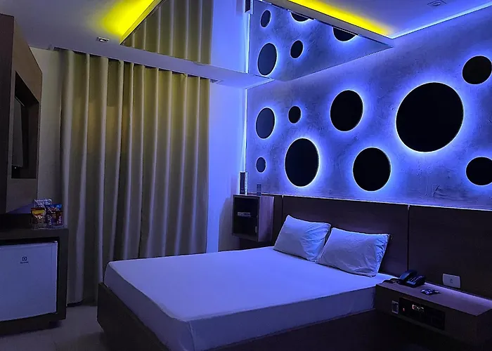 Luzes Motel