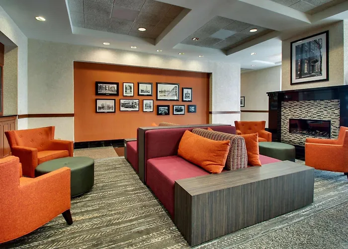 Toledo Hotels With Jacuzzi in Room