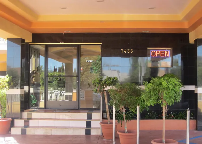 Starlight Inn Canoga Park