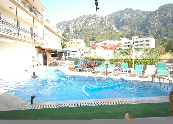 Ozlem 2 Apart Hotel