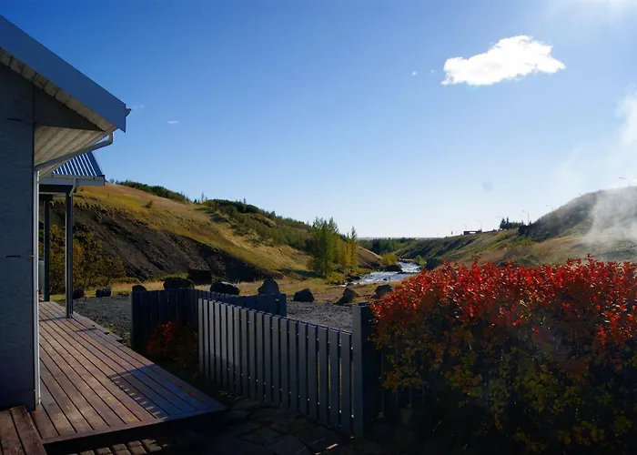 Frost And Fire Hotel