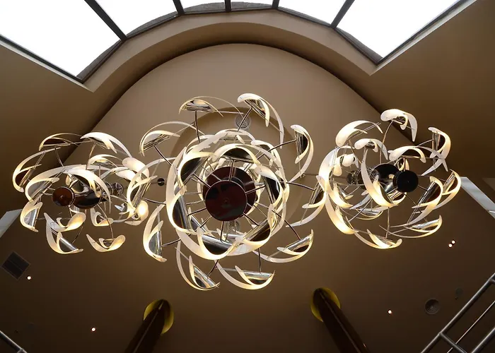 Grand Crucero Hotel