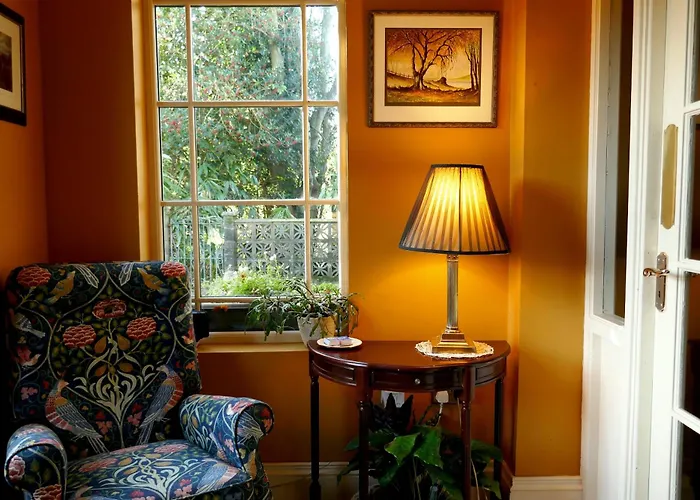 Crookedstone House
