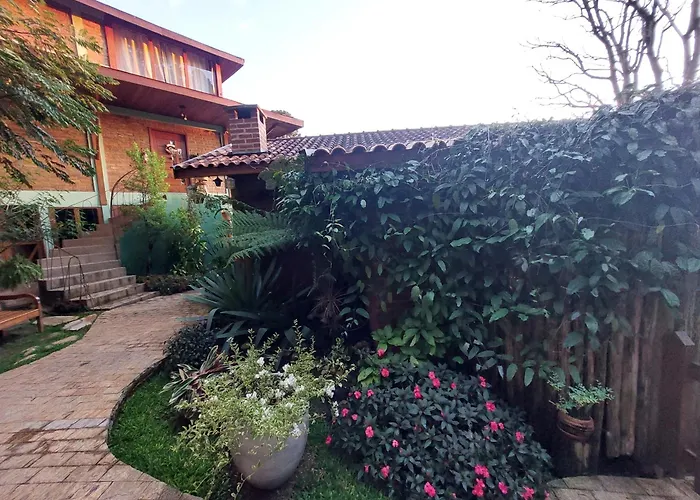 Hospedaria Aikó