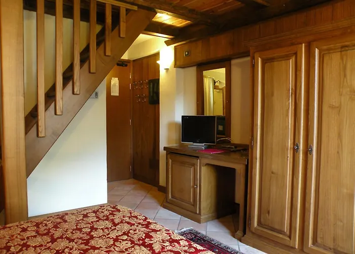 Hotel Bellevue Champoluc