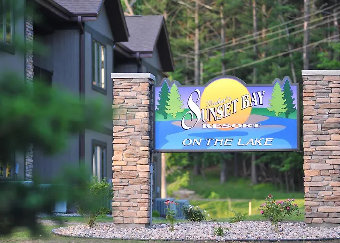 Sunset Bay Resort & Suites