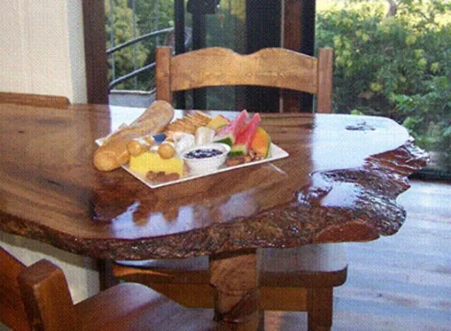 At Remingtons Private Cottages Montville