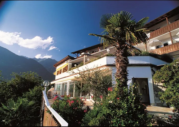 Hotel Bellevue Dorf Tirol