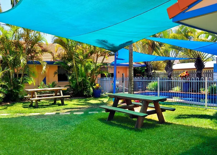 Yamba Twin Pines Motel