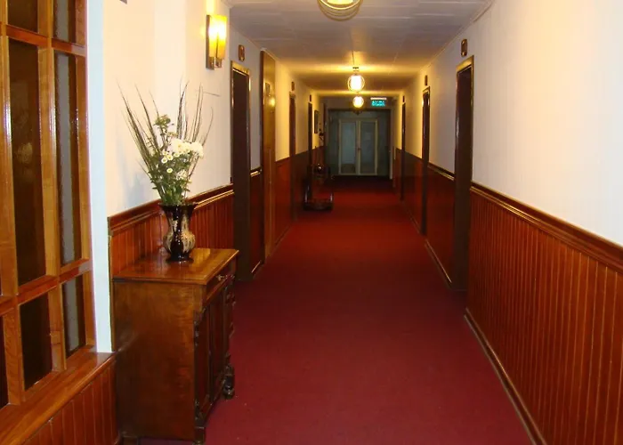 Villa Baviera, Hotel Baviera Chile