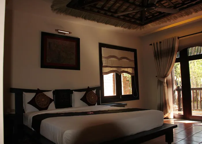 Lotus Village Resort Mui Ne