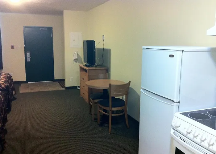 Circle 6 Motel