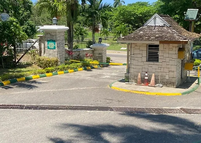 Mystic Ridge Resort Ocho Rios