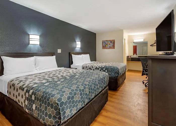 Quality Inn & Suites Columbus West