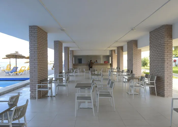 Monarque Dar Jerba Narjess- Family Only