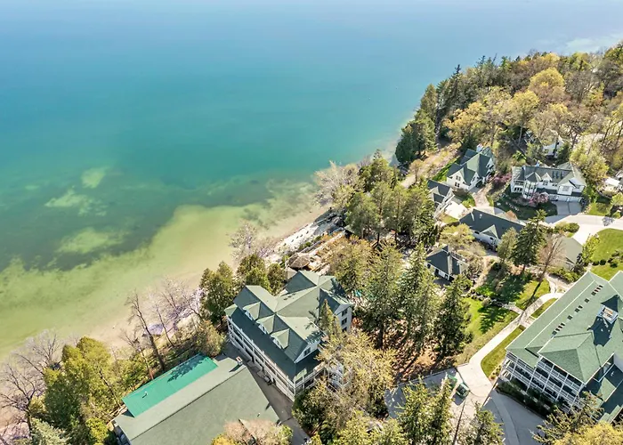 Victorian Inn Elkhart Lake