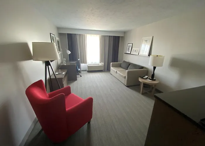 Country Inn & Suites By Radisson, Council Bluffs, Ia