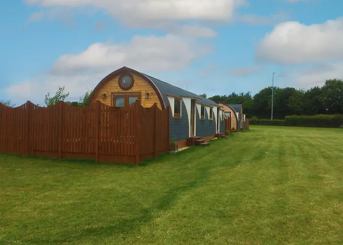 Dragon'S Den Hotel Thurton