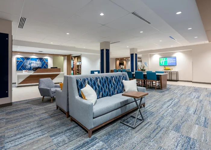 Holiday Inn Express & Suites Vaughan-Southwest By Ihg
