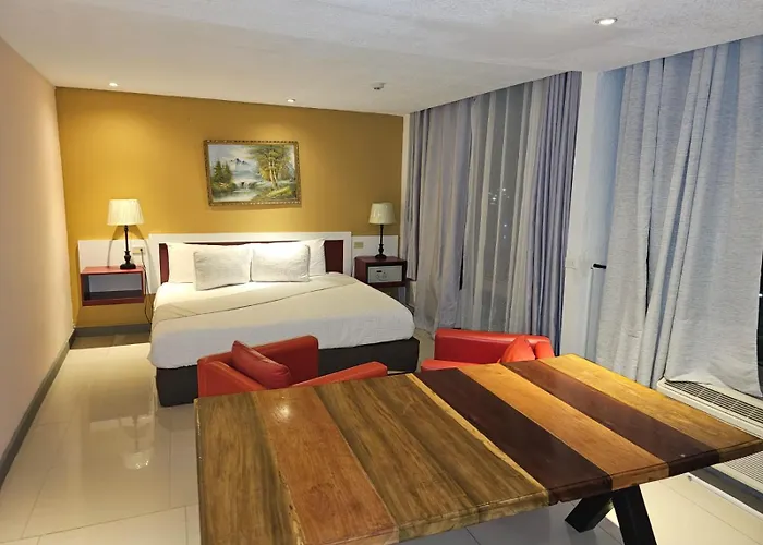 Golden Tree Hotel Belize Belize City