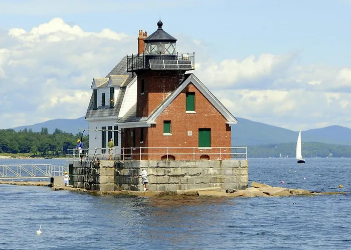 Trade Winds On The Bay Aparthotel Rockland