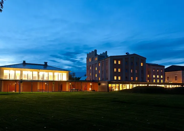 Jufa Hotel Weinviertel - Eselsmuehle Seefeld-Kadolz
