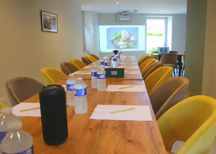 Logis Hotel Archambeau Thonac