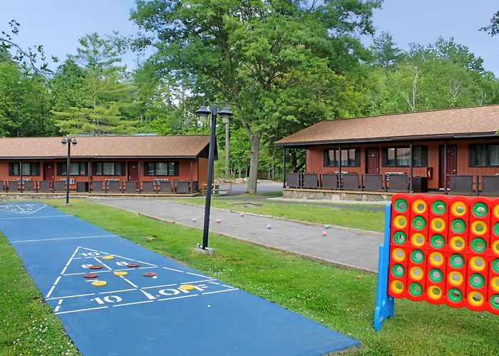 Bayside Resort, Lake George Ny