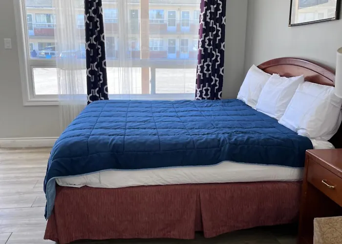 Knights Inn - Park Villa Motel, Midland
