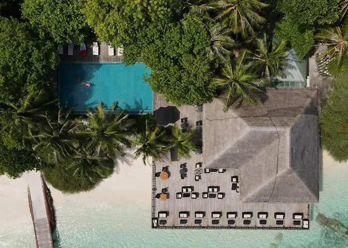Eriyadu Island Resort