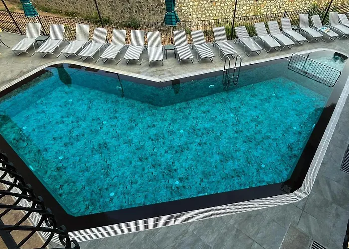 Ozlem 2 Apart Hotel