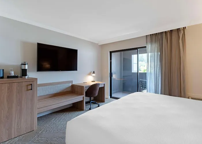 Best Western Plus Inn At The Vines Napa