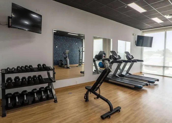 La Quinta Inn & Suites By Wyndham Corpus Christi Southeast