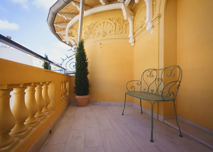 Hotel Gounod Fully Renovated