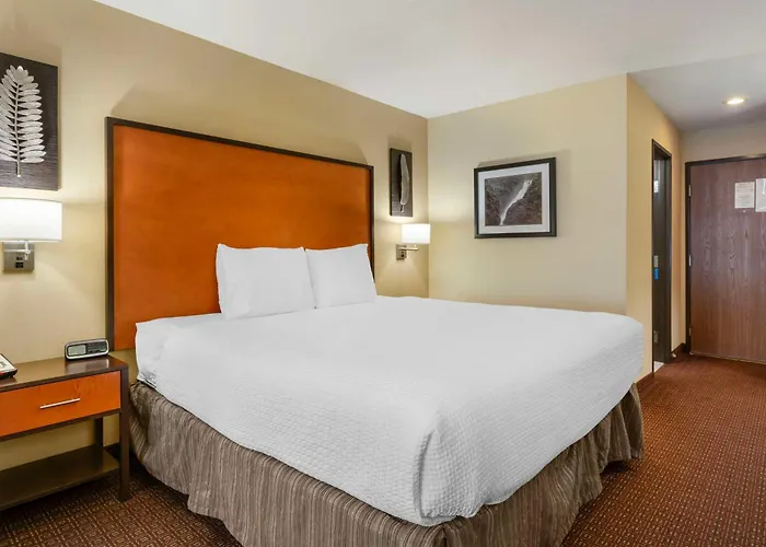 Best Western Cascade Inn & Suites Troutdale