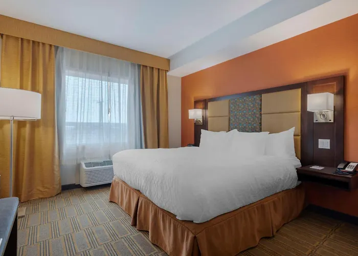 Best Western Plus Chateau Fort St. John