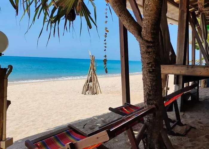 Lanta Miami Resort - Sha Extra Plus