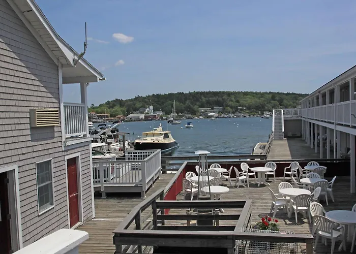Tugboat Inn Boothbay Harbor