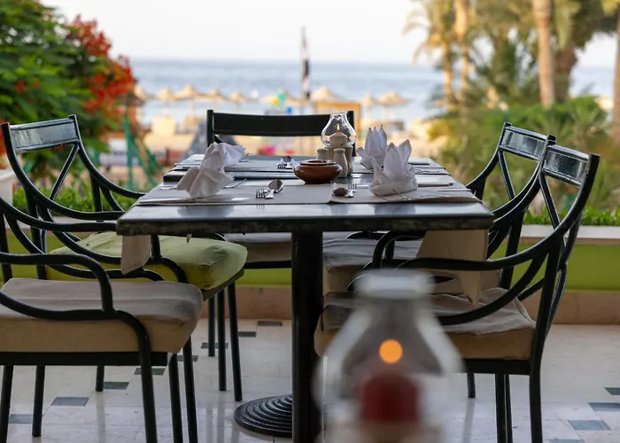 Concorde Moreen Beach Resort Abu Dabab