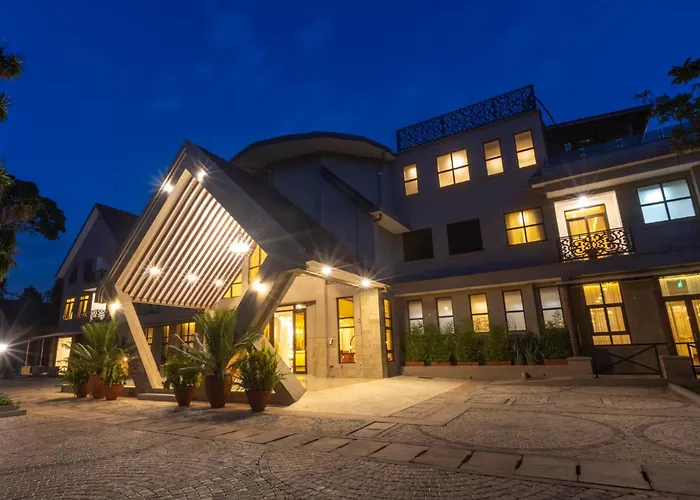 Hermosa Garden Hotel