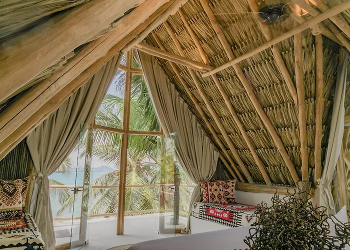 Éteka Slow Beach Hotel