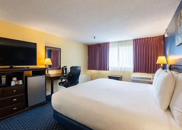 Fireside Inn & Suites Waterville